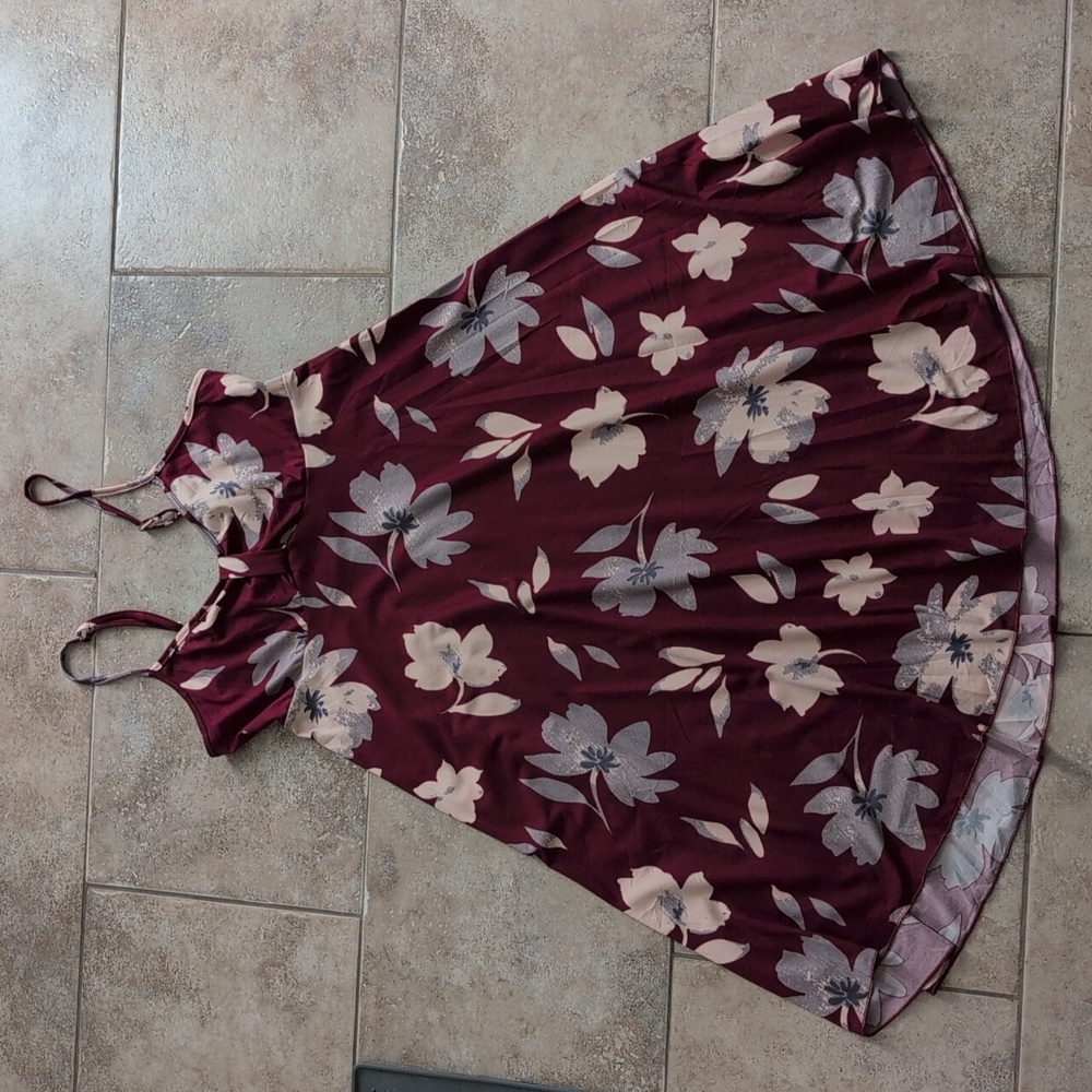 Gorgeous, soft, burgundy floral summer dress
